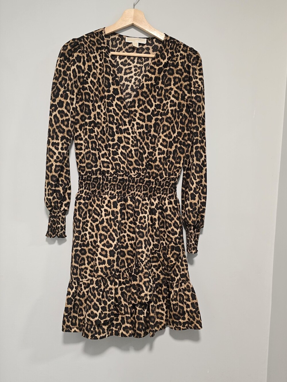 Michael Kors Leopard Print Long Sleeve Smocked Ruffle "JULIA" Dress Fall Style - Picture 2 of 16